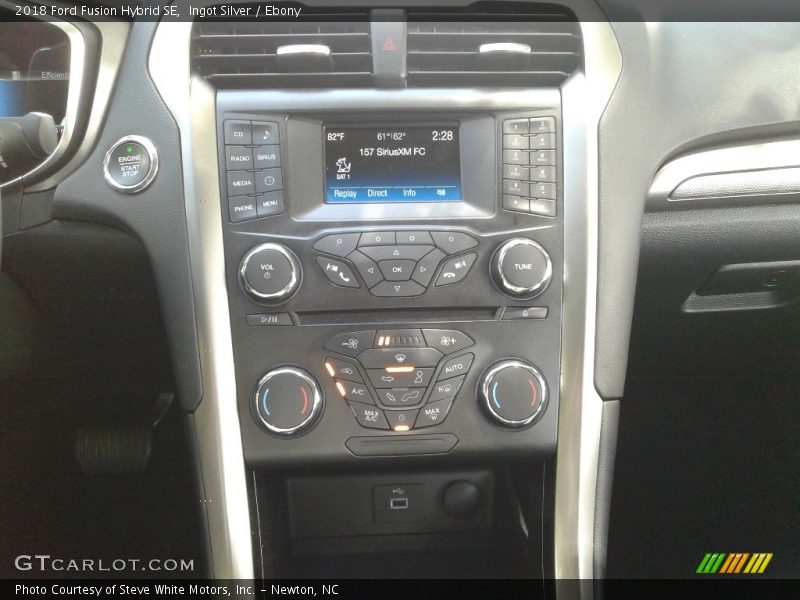 Ingot Silver / Ebony 2018 Ford Fusion Hybrid SE