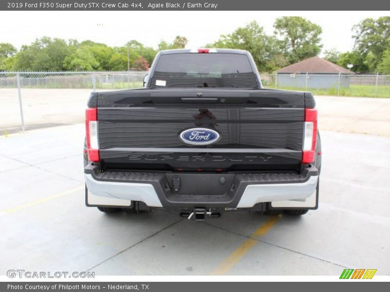 Agate Black / Earth Gray 2019 Ford F350 Super Duty STX Crew Cab 4x4