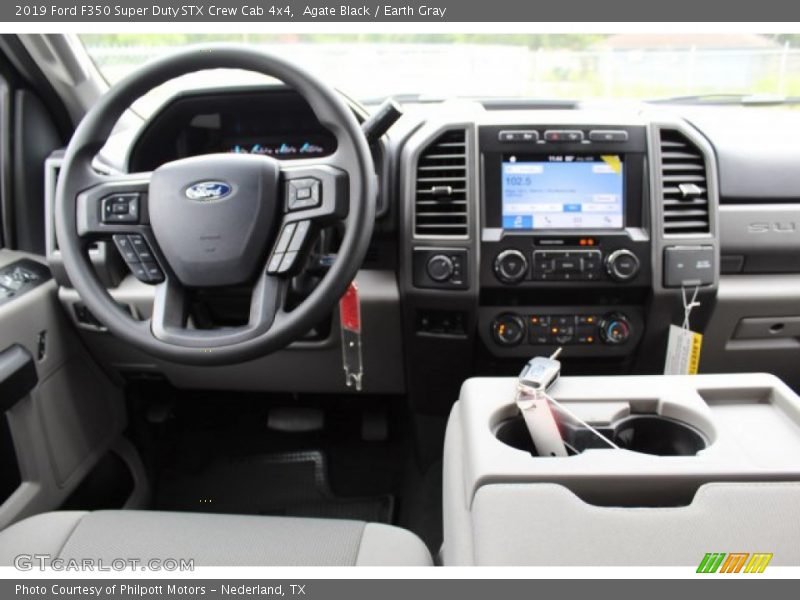 Agate Black / Earth Gray 2019 Ford F350 Super Duty STX Crew Cab 4x4