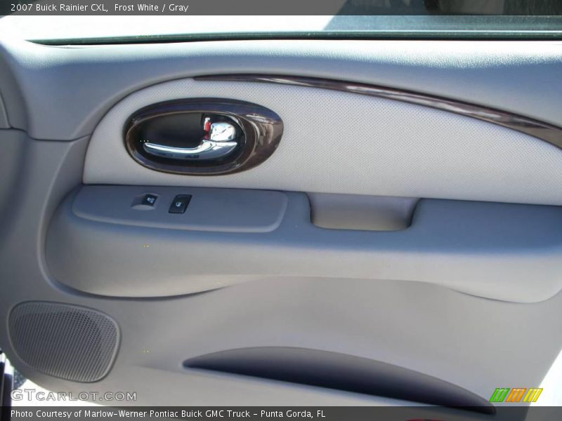 Frost White / Gray 2007 Buick Rainier CXL