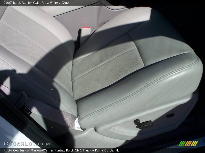 Frost White / Gray 2007 Buick Rainier CXL