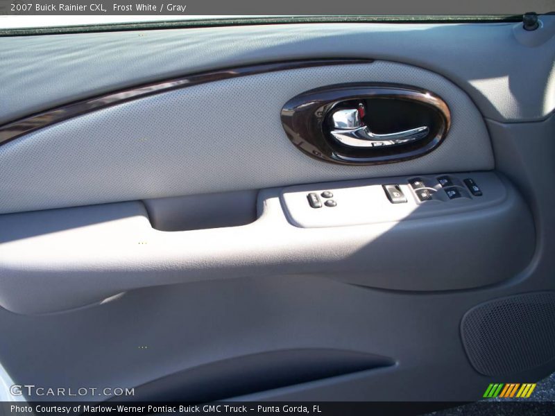 Frost White / Gray 2007 Buick Rainier CXL