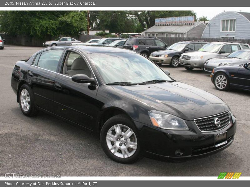 Super Black / Charcoal 2005 Nissan Altima 2.5 S
