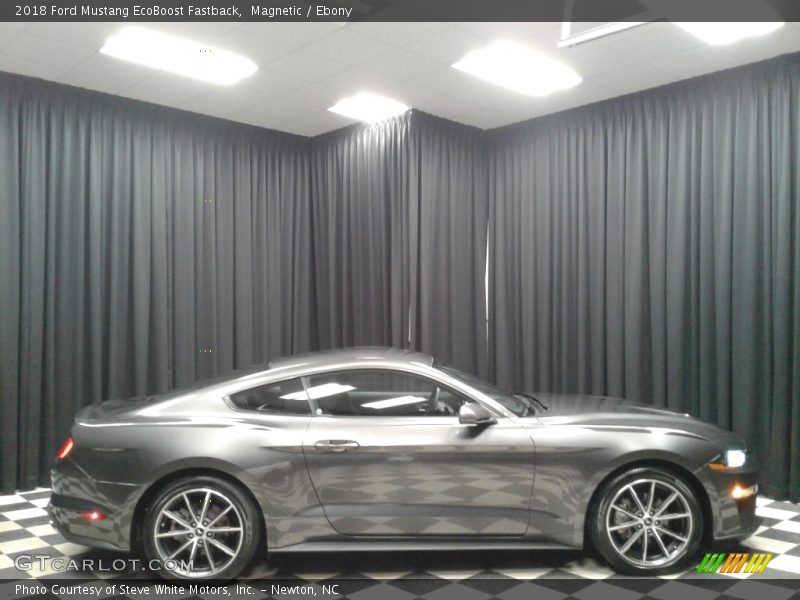 Magnetic / Ebony 2018 Ford Mustang EcoBoost Fastback