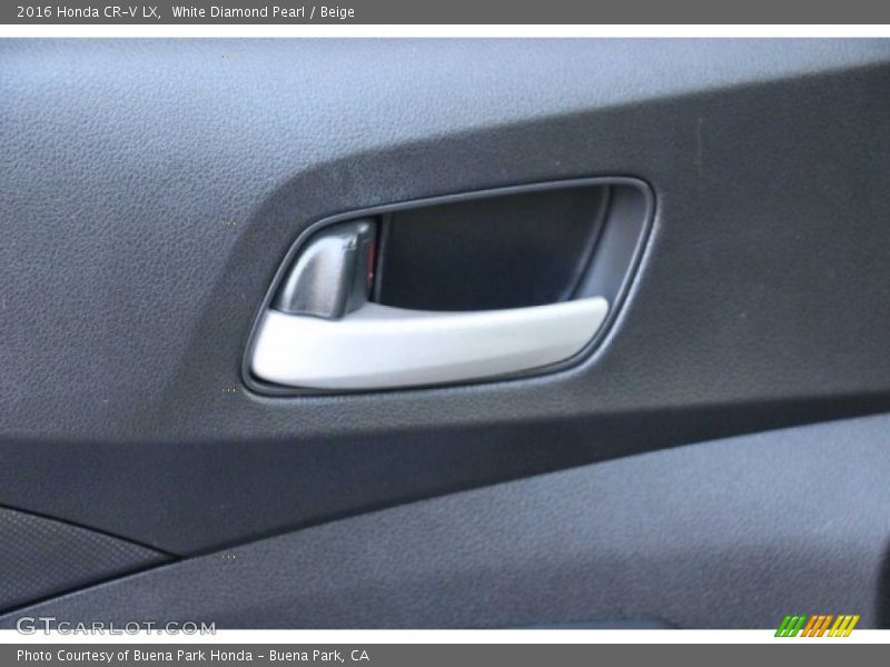 White Diamond Pearl / Beige 2016 Honda CR-V LX