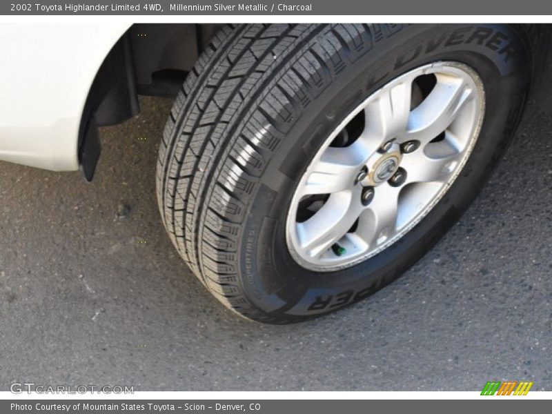 Millennium Silver Metallic / Charcoal 2002 Toyota Highlander Limited 4WD