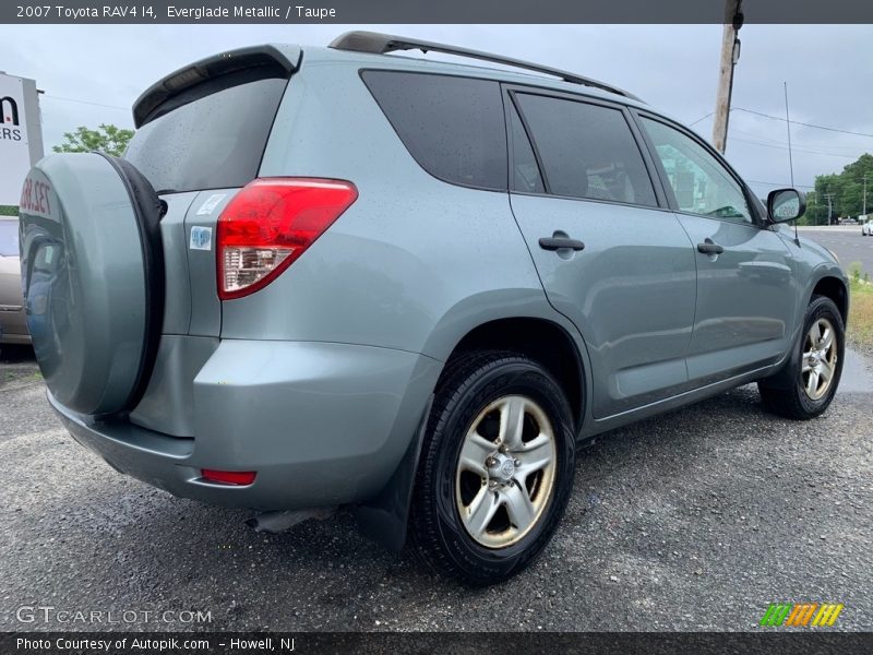 Everglade Metallic / Taupe 2007 Toyota RAV4 I4