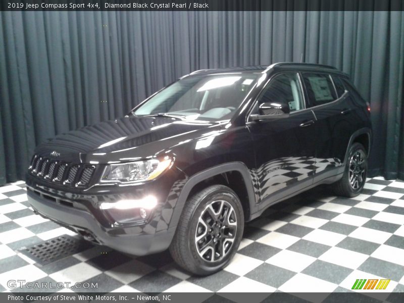 Diamond Black Crystal Pearl / Black 2019 Jeep Compass Sport 4x4