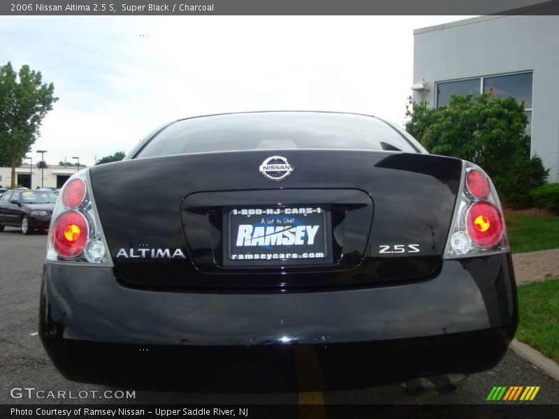 Super Black / Charcoal 2006 Nissan Altima 2.5 S
