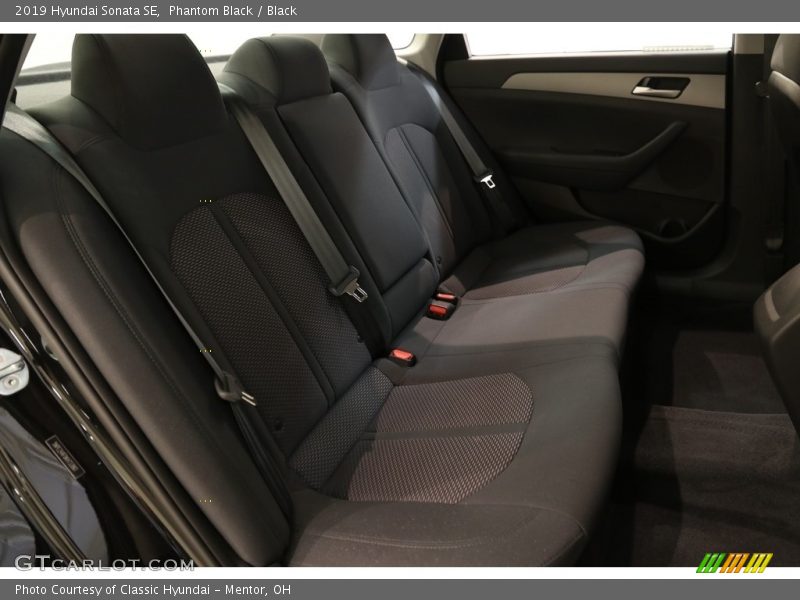 Phantom Black / Black 2019 Hyundai Sonata SE