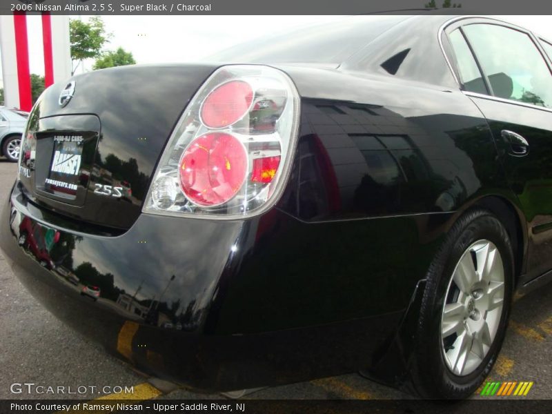 Super Black / Charcoal 2006 Nissan Altima 2.5 S