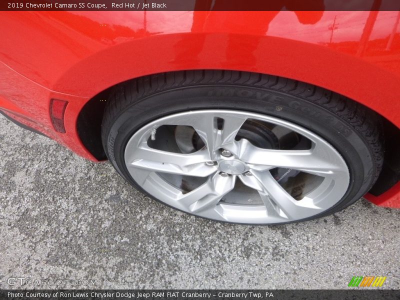 Red Hot / Jet Black 2019 Chevrolet Camaro SS Coupe