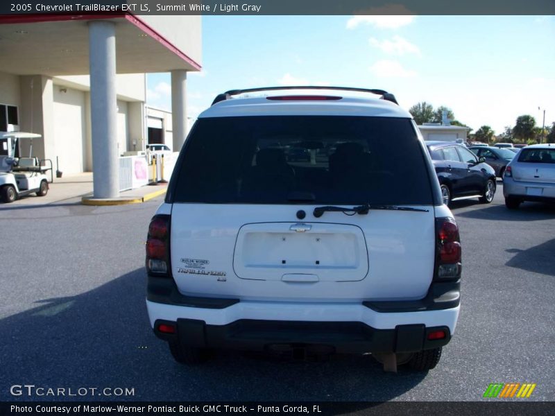 Summit White / Light Gray 2005 Chevrolet TrailBlazer EXT LS