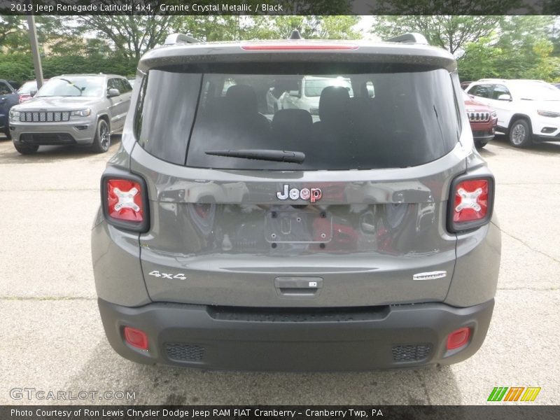 Granite Crystal Metallic / Black 2019 Jeep Renegade Latitude 4x4