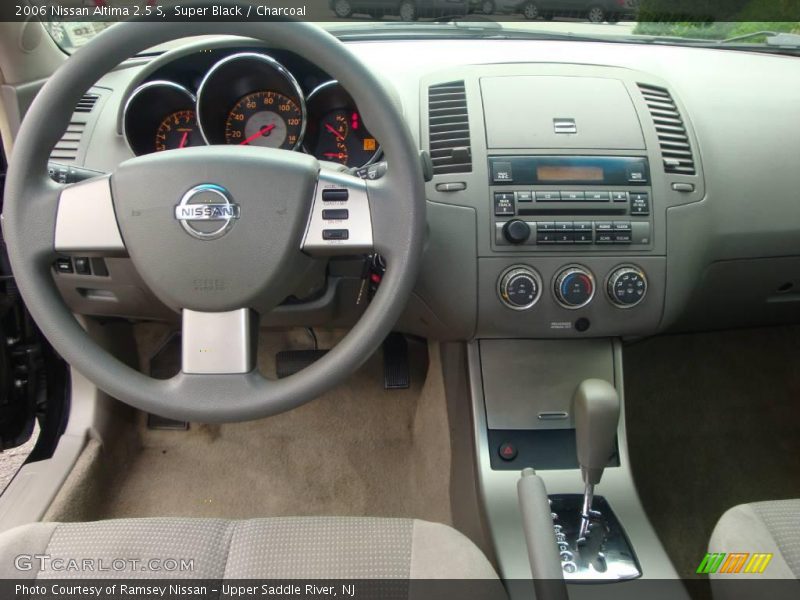 Super Black / Charcoal 2006 Nissan Altima 2.5 S