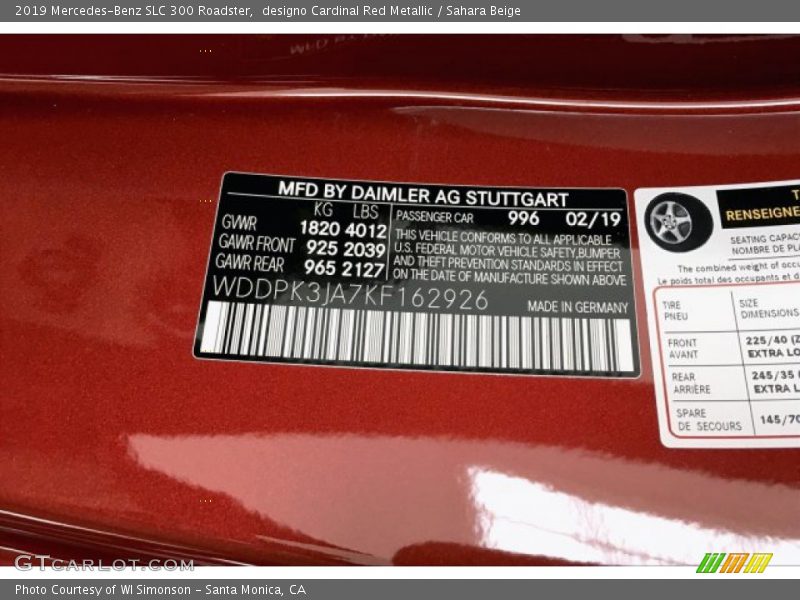 designo Cardinal Red Metallic / Sahara Beige 2019 Mercedes-Benz SLC 300 Roadster