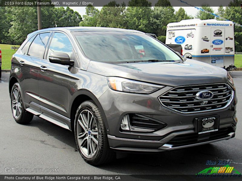 Magnetic / Ebony 2019 Ford Edge Titanium AWD