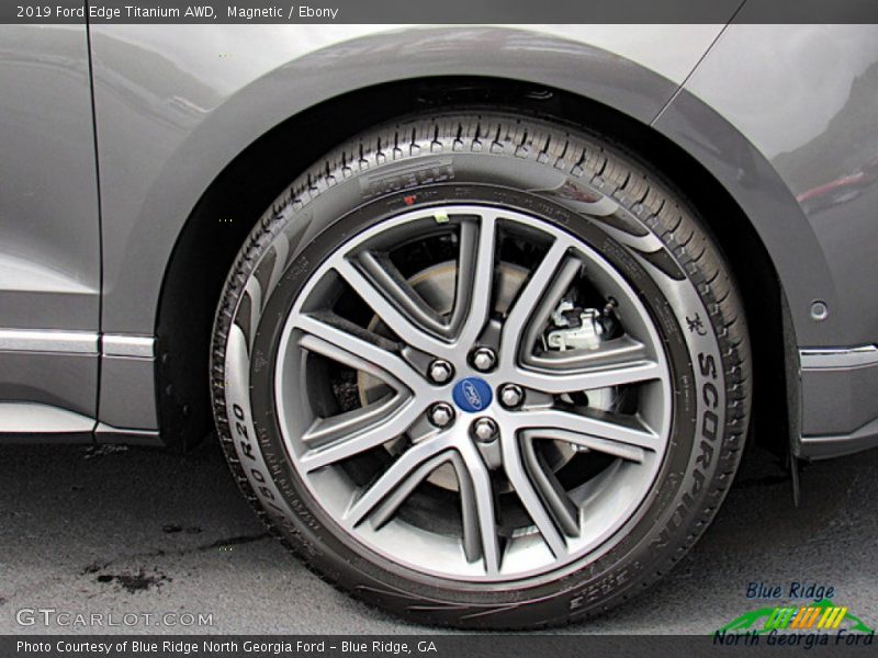 Magnetic / Ebony 2019 Ford Edge Titanium AWD