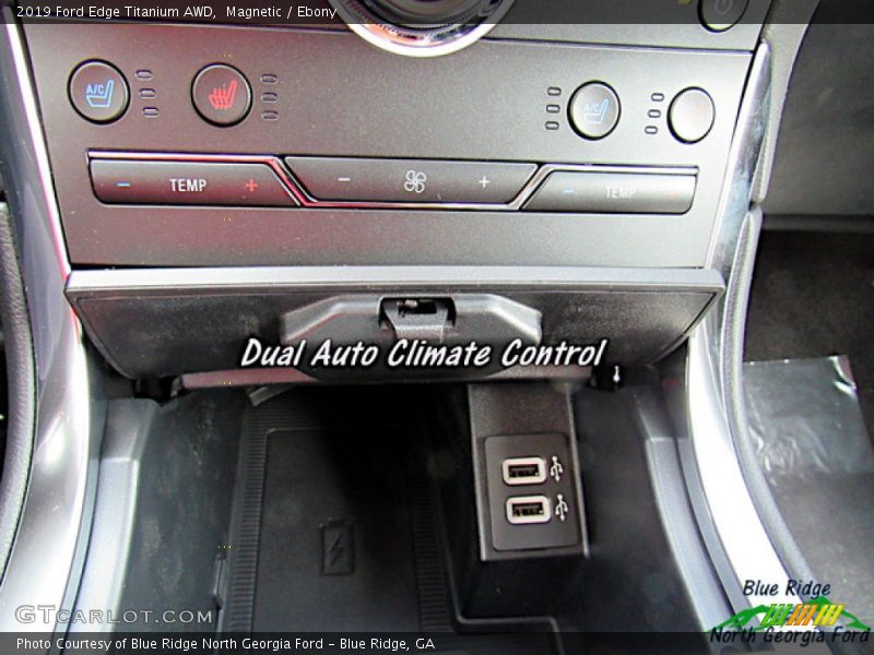 Magnetic / Ebony 2019 Ford Edge Titanium AWD