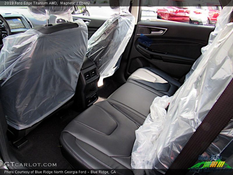 Magnetic / Ebony 2019 Ford Edge Titanium AWD