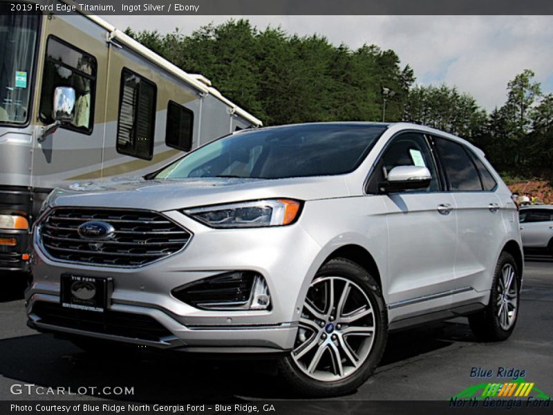 Ingot Silver / Ebony 2019 Ford Edge Titanium