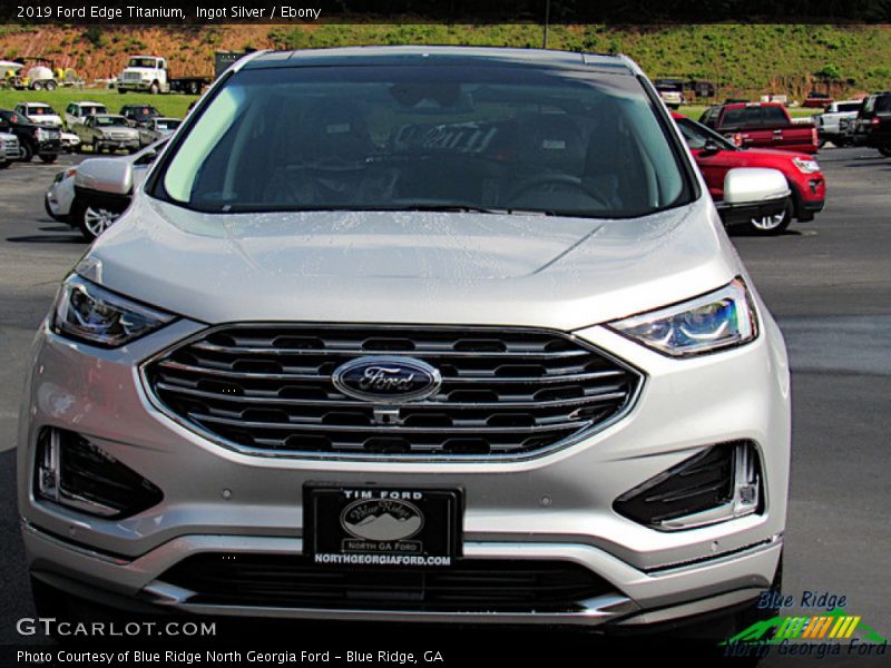 Ingot Silver / Ebony 2019 Ford Edge Titanium