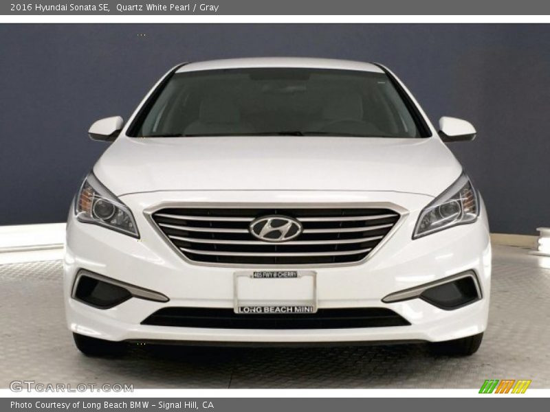 Quartz White Pearl / Gray 2016 Hyundai Sonata SE