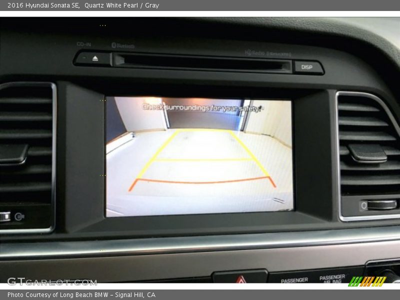 Quartz White Pearl / Gray 2016 Hyundai Sonata SE