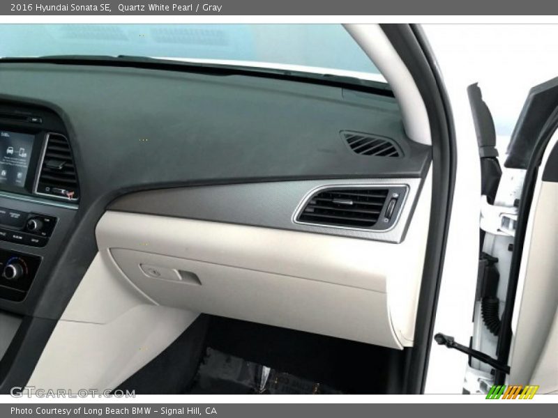 Quartz White Pearl / Gray 2016 Hyundai Sonata SE
