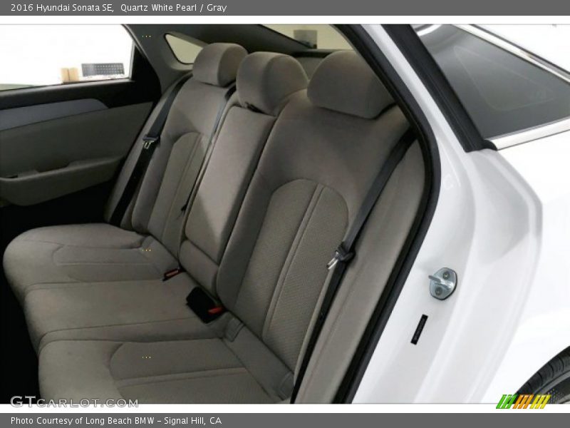 Quartz White Pearl / Gray 2016 Hyundai Sonata SE