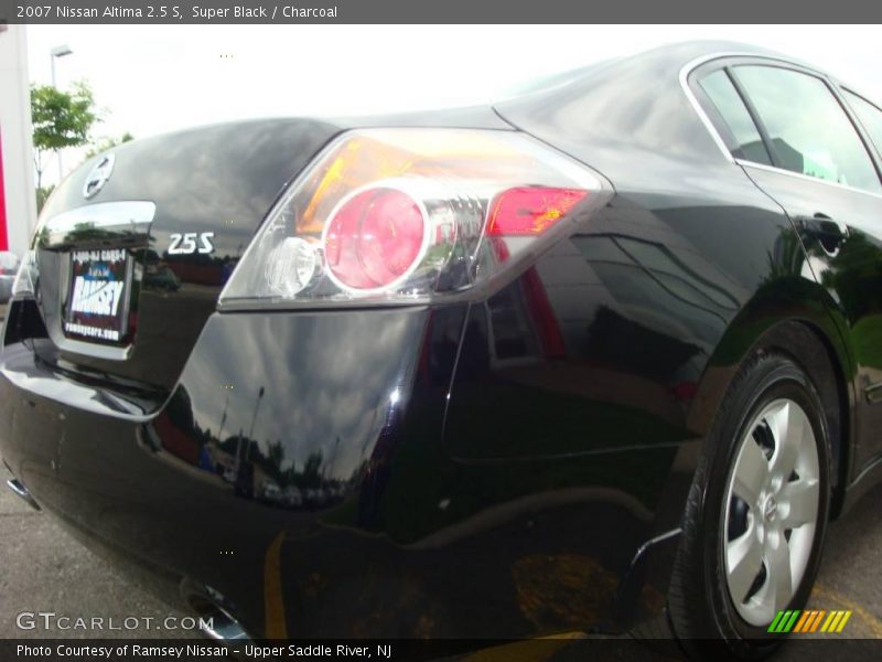 Super Black / Charcoal 2007 Nissan Altima 2.5 S