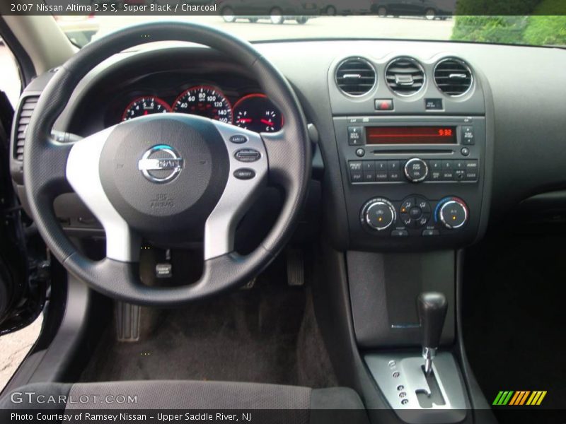 Super Black / Charcoal 2007 Nissan Altima 2.5 S