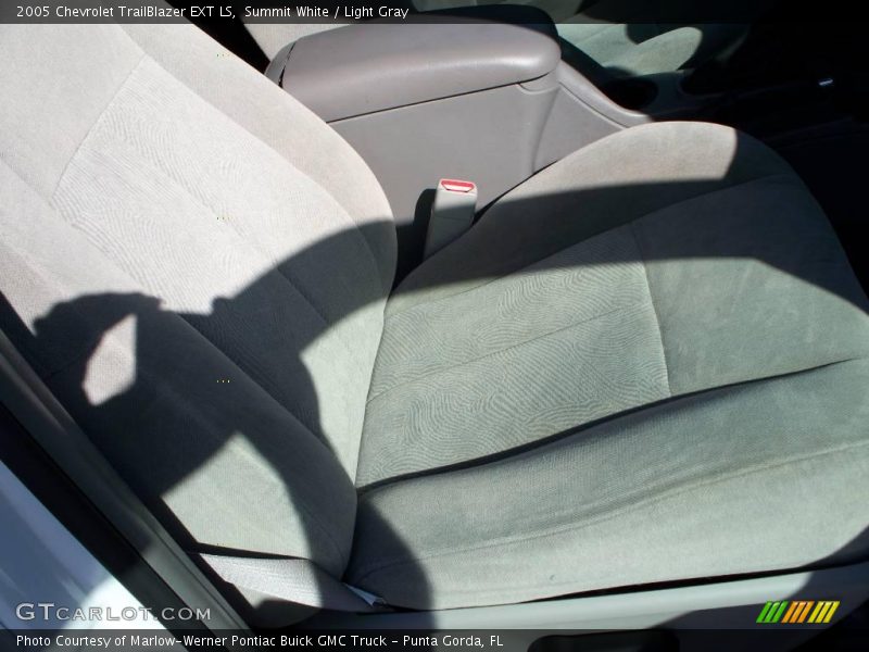 Summit White / Light Gray 2005 Chevrolet TrailBlazer EXT LS