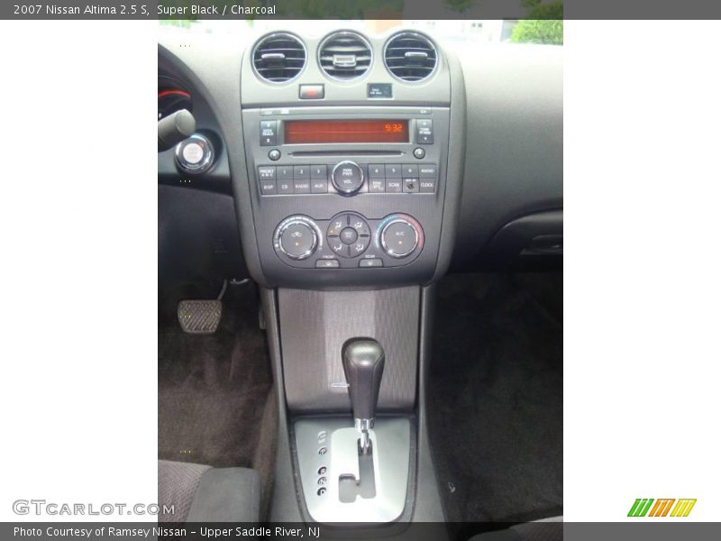 Super Black / Charcoal 2007 Nissan Altima 2.5 S