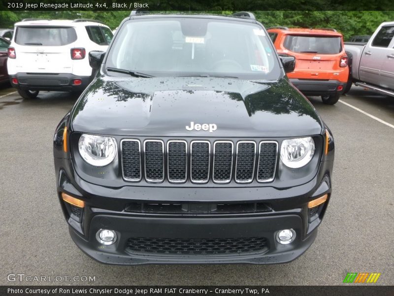 Black / Black 2019 Jeep Renegade Latitude 4x4