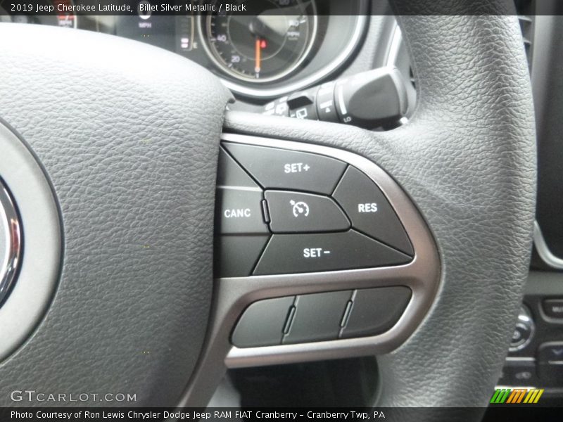 Billet Silver Metallic / Black 2019 Jeep Cherokee Latitude