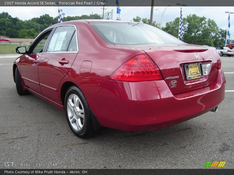 Moroccan Red Pearl / Gray 2007 Honda Accord SE Sedan