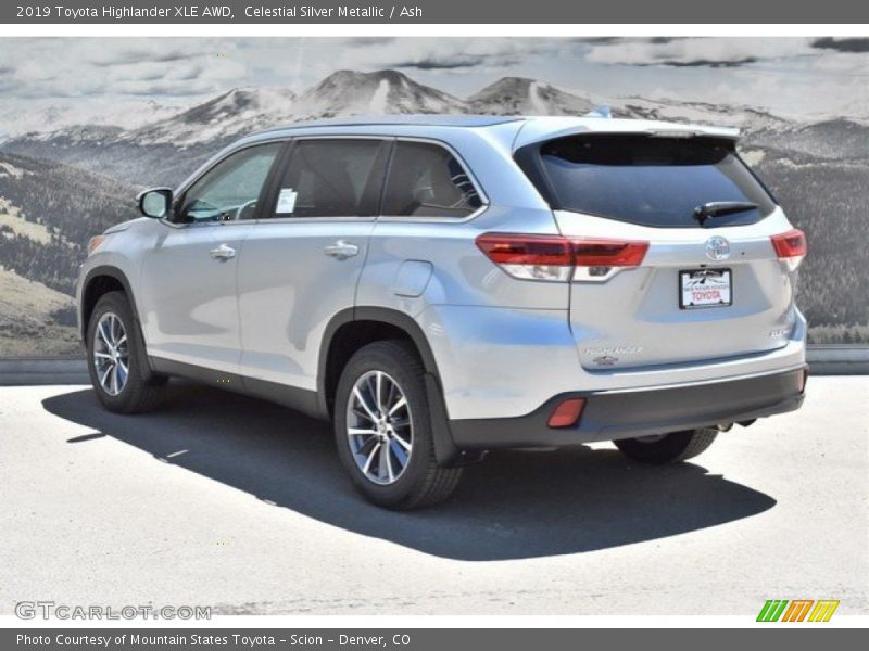 Celestial Silver Metallic / Ash 2019 Toyota Highlander XLE AWD