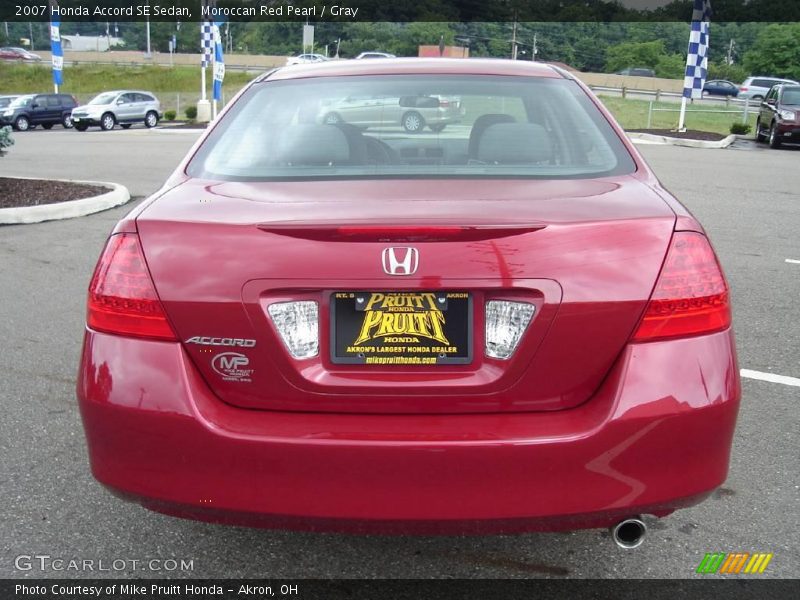 Moroccan Red Pearl / Gray 2007 Honda Accord SE Sedan