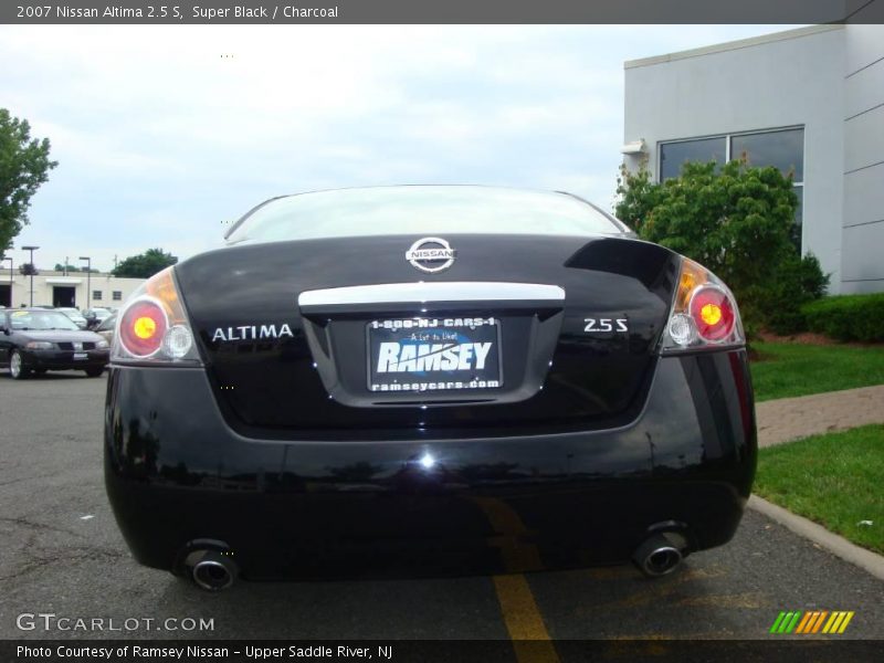 Super Black / Charcoal 2007 Nissan Altima 2.5 S