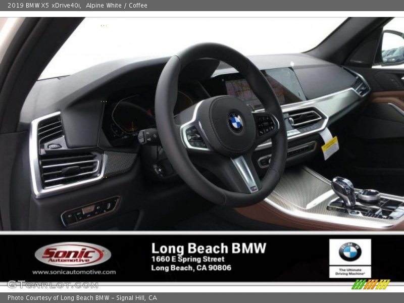 Alpine White / Coffee 2019 BMW X5 xDrive40i