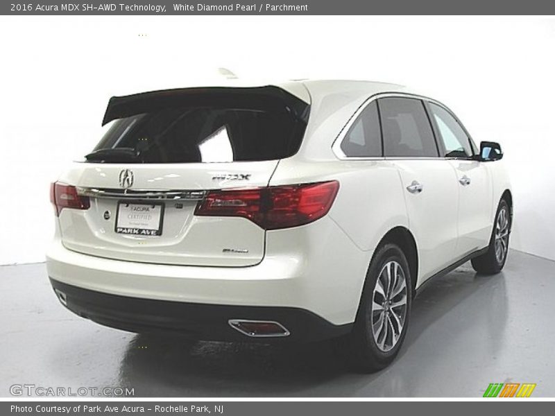 White Diamond Pearl / Parchment 2016 Acura MDX SH-AWD Technology