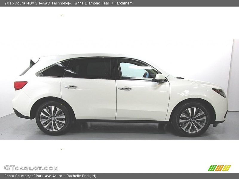 White Diamond Pearl / Parchment 2016 Acura MDX SH-AWD Technology