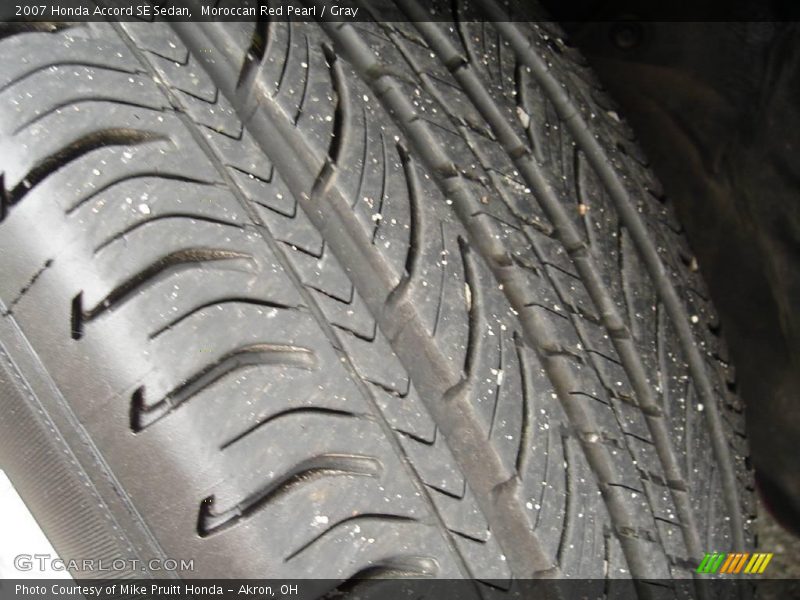 Moroccan Red Pearl / Gray 2007 Honda Accord SE Sedan