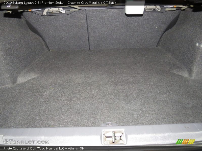 Graphite Gray Metallic / Off Black 2010 Subaru Legacy 2.5i Premium Sedan
