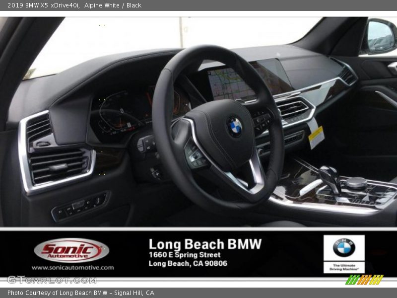 Alpine White / Black 2019 BMW X5 xDrive40i
