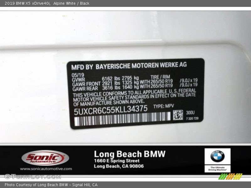 Alpine White / Black 2019 BMW X5 xDrive40i