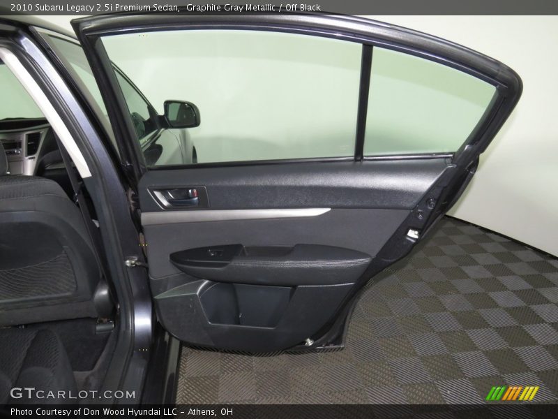 Graphite Gray Metallic / Off Black 2010 Subaru Legacy 2.5i Premium Sedan