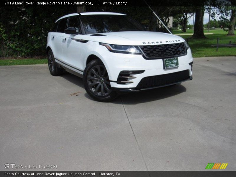 Fuji White / Ebony 2019 Land Rover Range Rover Velar R-Dynamic SE