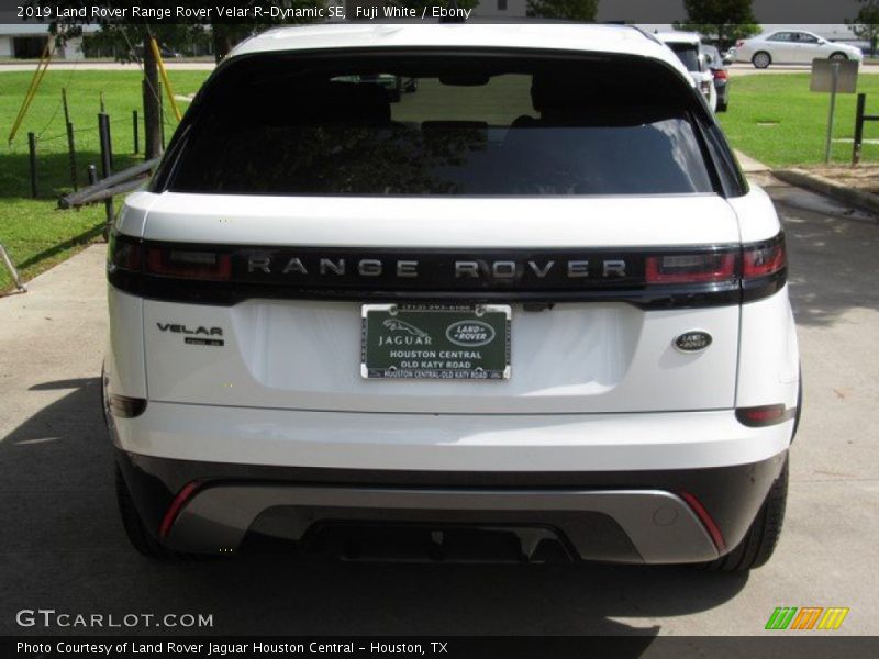 Fuji White / Ebony 2019 Land Rover Range Rover Velar R-Dynamic SE